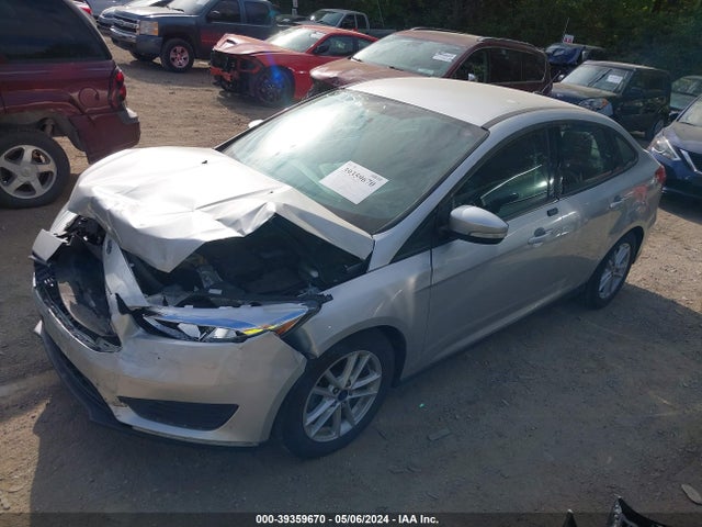 Ford FOCUS SE 2016 1FADP3F29GL306653 Image 2