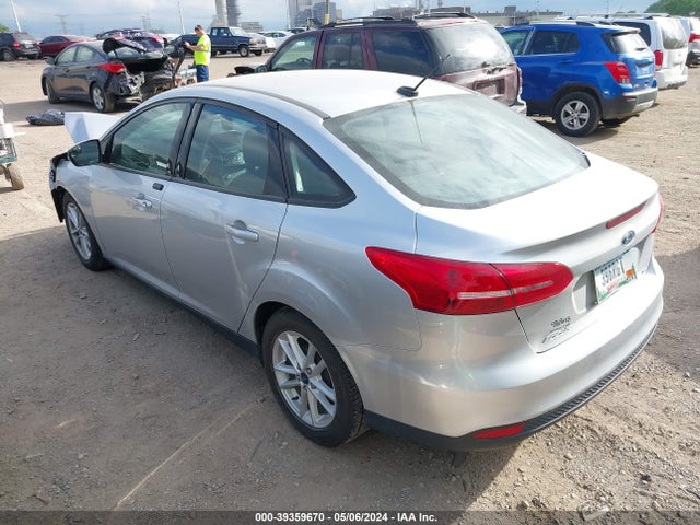 Ford FOCUS SE 2016 1FADP3F29GL306653 Image 3