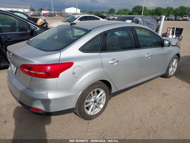 Ford FOCUS SE 2016 1FADP3F29GL306653 Image 4