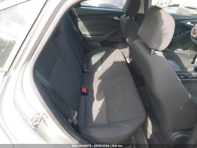 Ford FOCUS SE 2016 1FADP3F29GL306653 Image 8