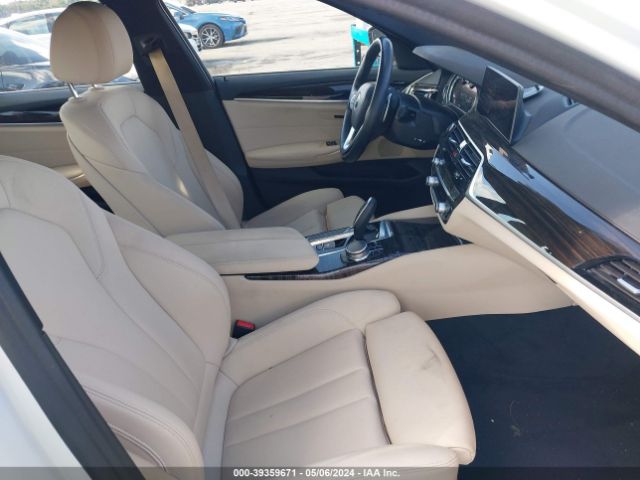 WBAJA5C56KWW06745 BMW 530I