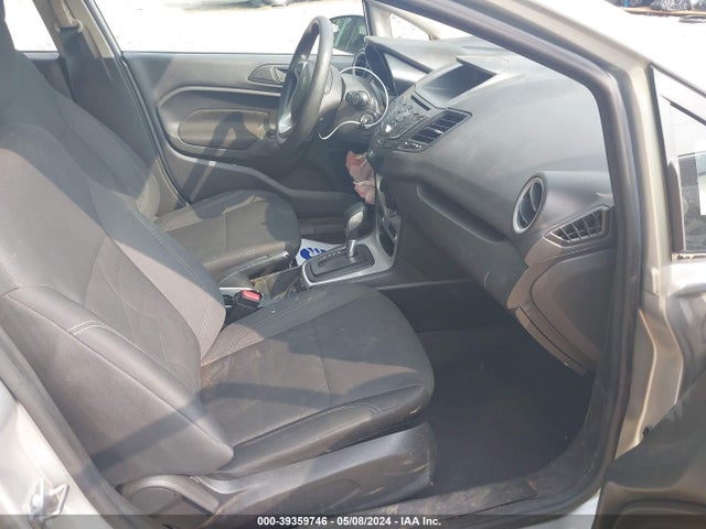 Ford FIESTA SE 2019 3FADP4BJ5KM154199 Image 5
