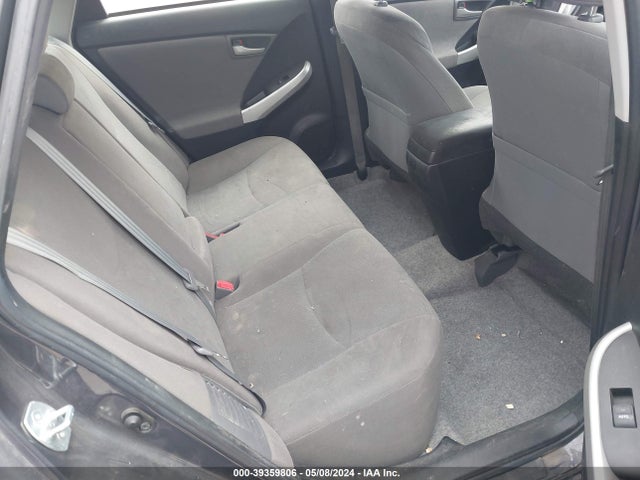 Toyota Prius Two 2015 JTDKN3DUXF1982843 Image 8