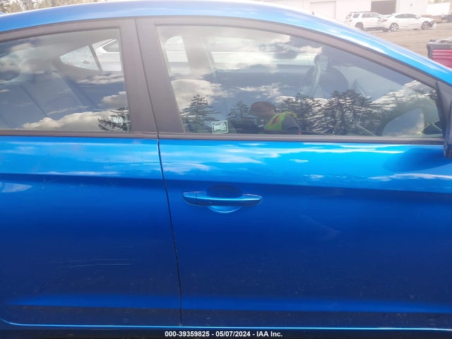 Hyundai ELANTRA SE 2017 KMHD74LF9HU122893 Image 13