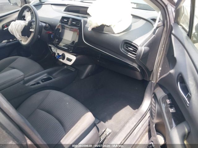 JTDKBRFU2J3588419 Toyota Prius Two