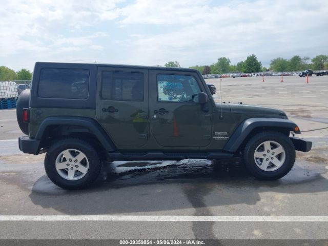 1C4BJWDG6FL762627 Jeep Wrangler Unlimited Sport