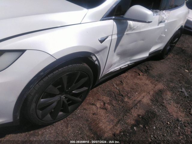 5YJXCBE26KF153711 Tesla Model X 100d/75d/long Range