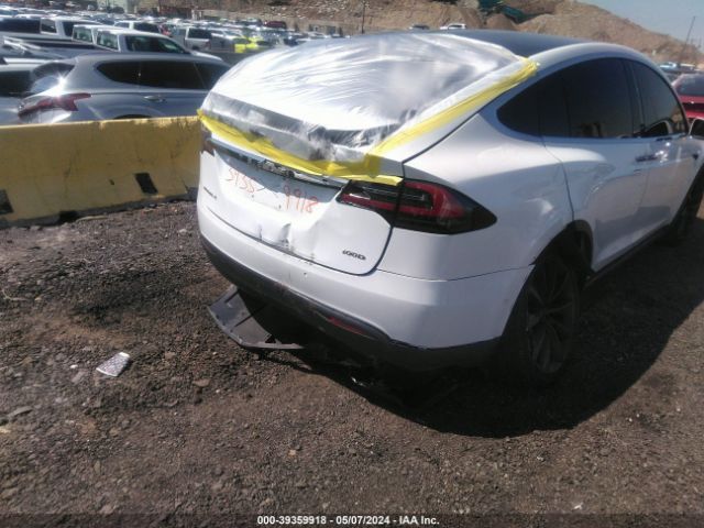 5YJXCBE26KF153711 Tesla Model X 100d/75d/long Range