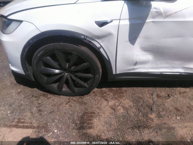 5YJXCBE26KF153711 Tesla Model X 100d/75d/long Range