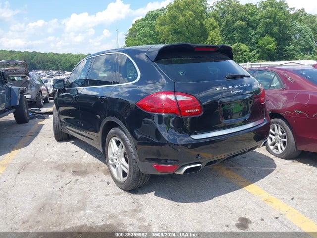 2013 PORSCHE CAYENNE WP1AA2A26DLA01721 Photo 2