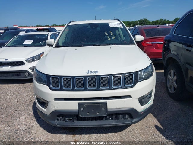 3C4NJCBB9KT802913 Jeep Compass Latitude Fwd