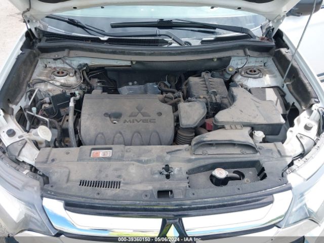 JA4AZ3A36GZ037820 Mitsubishi Outlander Es
