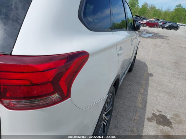 JA4AZ3A36GZ037820 Mitsubishi Outlander Es