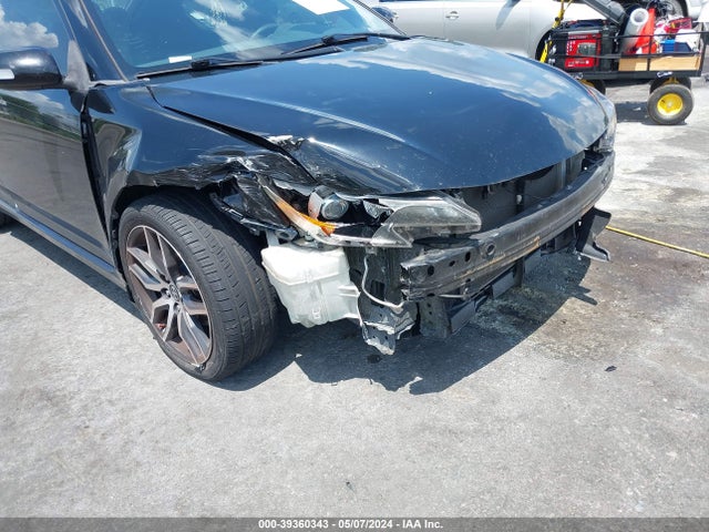 JTKJF5C73FJ012504 Scion TC