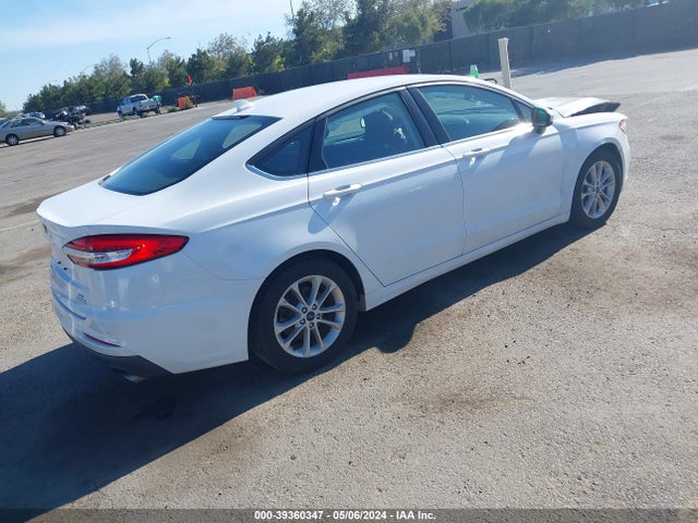 Ford FUSION SE 2019 3FA6P0HD1KR268853 Image 4