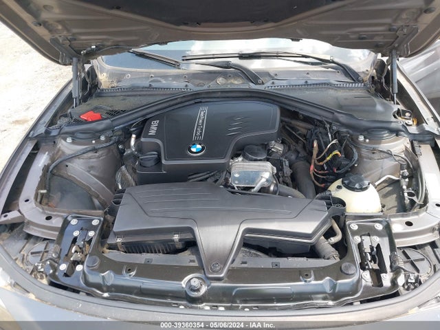 BMW 320i 2014 WBA3B1C5XEK131112 Image 10