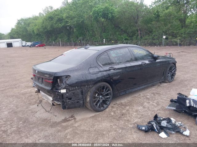 WBA7T2C00NCG81165 BMW 740I