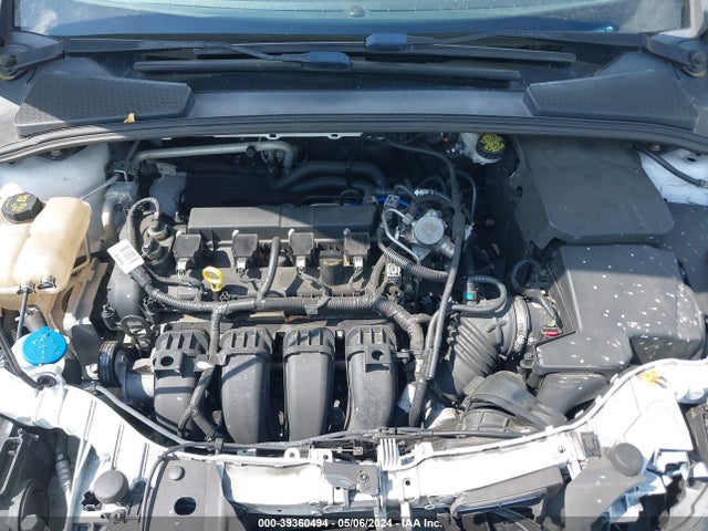 Ford FOCUS SE 2016 1FADP3K24GL376860 Image 10
