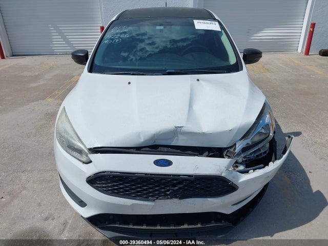 Ford FOCUS SE 2016 1FADP3K24GL376860 Image 12