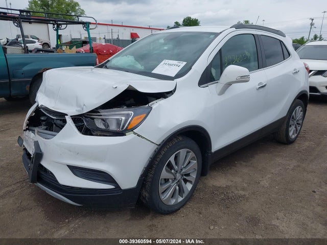 Buick Encore Preferred 2018 KL4CJASB2JB656778 Image 2