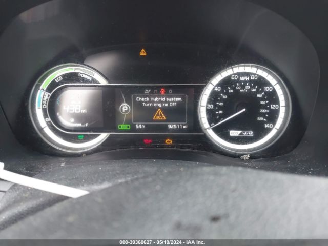 KNDCB3LC6J5176229 KIA NIRO LX