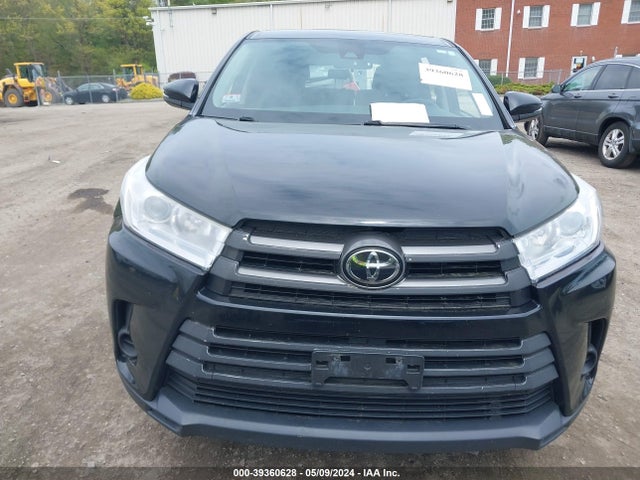 Toyota Highlander Le 2017 5TDBZRFH2HS384047 Image 12
