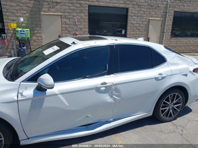 4T1F31AK3PU600694 Toyota Camry Xle Hybrid