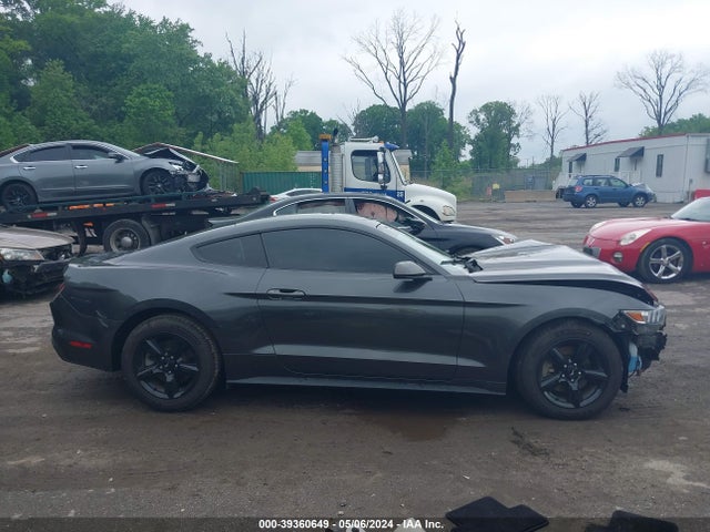 Ford Mustang V6 2016 1FA6P8AM8G5325763 Image 13