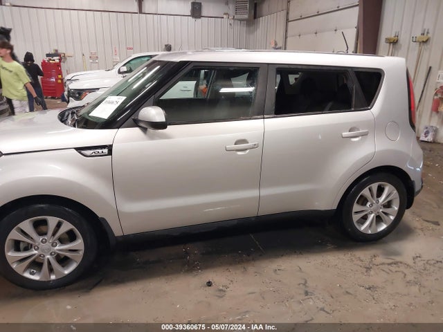 KIA SOUL + 2016 KNDJP3A56G7859669 Image 14