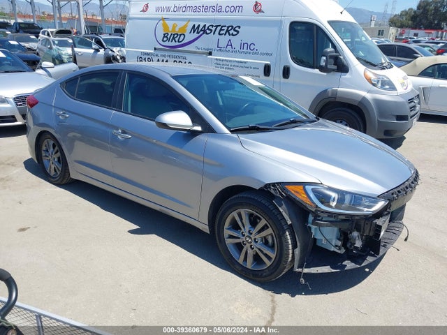 2017 5NPD84LF6HH082557 main image