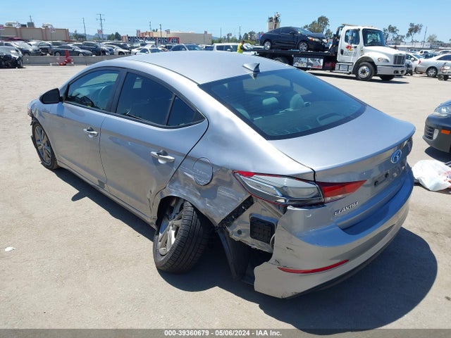 Hyundai ELANTRA SE 2017 5NPD84LF6HH082557 Image 3