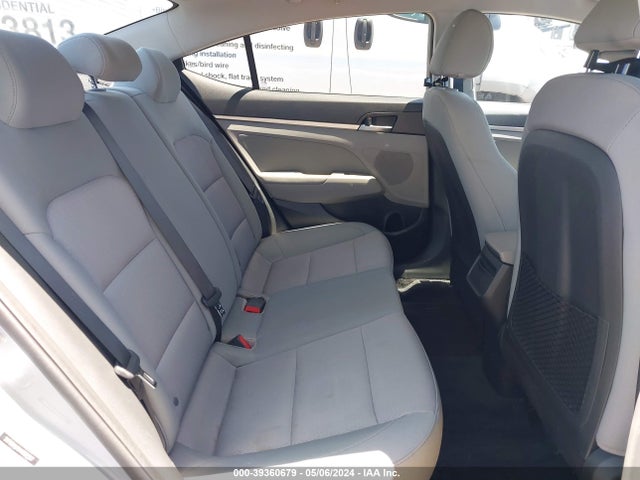 Hyundai ELANTRA SE 2017 5NPD84LF6HH082557 Image 8