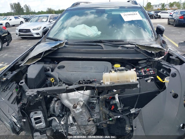 1C4PJLLB0KD490302 Jeep Cherokee Altitude Fwd