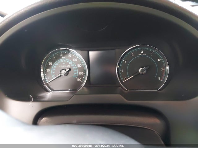 2013 JAGUAR XF SAJWA0E75D8S85039 Photo 6