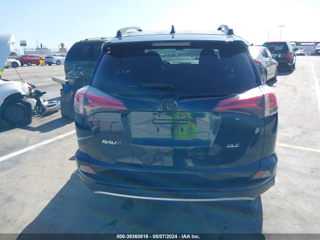 Toyota Rav4 Xle 2017 JTMWFREV7HJ716630 Image 15