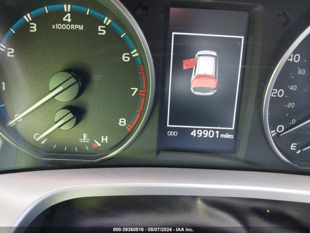 Toyota Rav4 Xle 2017 JTMWFREV7HJ716630 Image 7