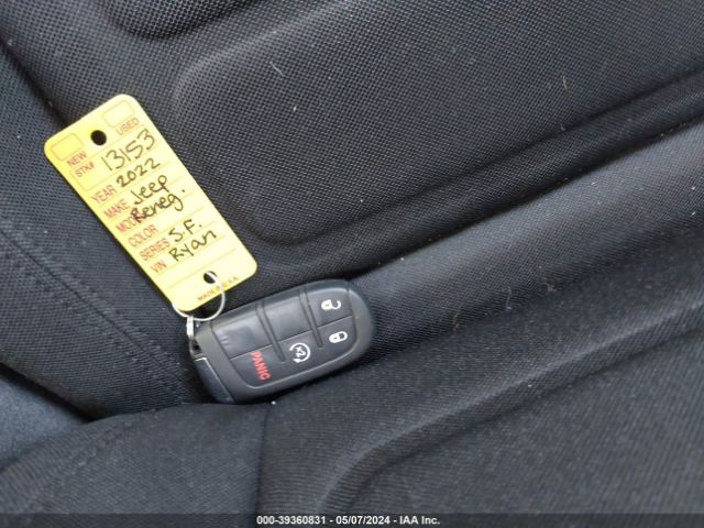 2022 JEEP RENEGADE ZACNJDB18NPN57737 Photo 10