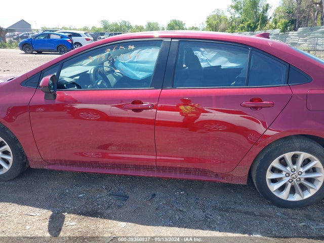 Toyota COROLLA LE 2022 5YFHPMAE2NP327884 Image 14