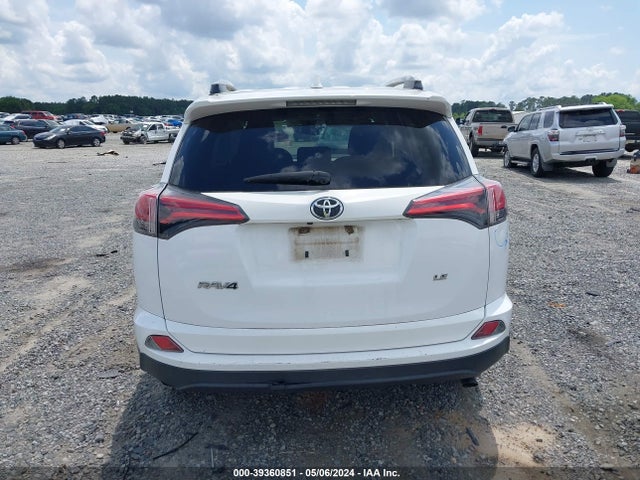 Toyota RAV4 LE 2017 2T3ZFREV3HW350633 Image 16