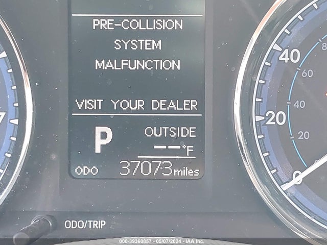 Toyota COROLLA LE 2018 2T1BURHE6JC010959 Image 16
