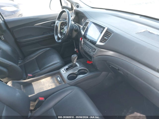 Honda Ridgeline Rtl-t 2017 5FPYK3F67HB019479 Image 19
