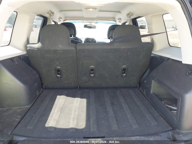 1C4NJPFA1GD590790 Jeep Patriot Latitude