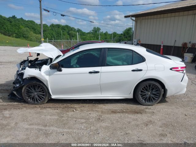 4T1G11AK3LU392370 Toyota Camry Se Nightshade Edition