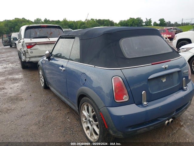 2006 MINI COOPER S WMWRH33576TK59372 Photo 2