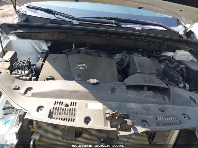 Toyota Highlander Xle 2018 5TDJZRFH1JS557994 Image 10