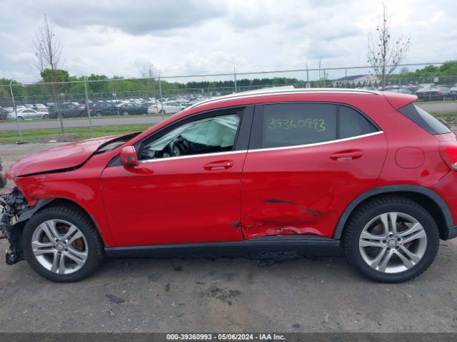 WDCTG4GB3FJ039542 Mercedes-Benz Gla 250 4matic