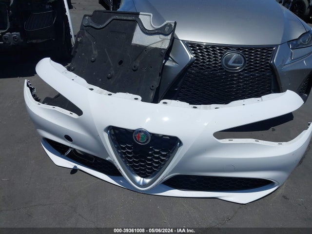 ZARFAMBN6M7647254 Alfa Romeo Giulia Ti Rwd