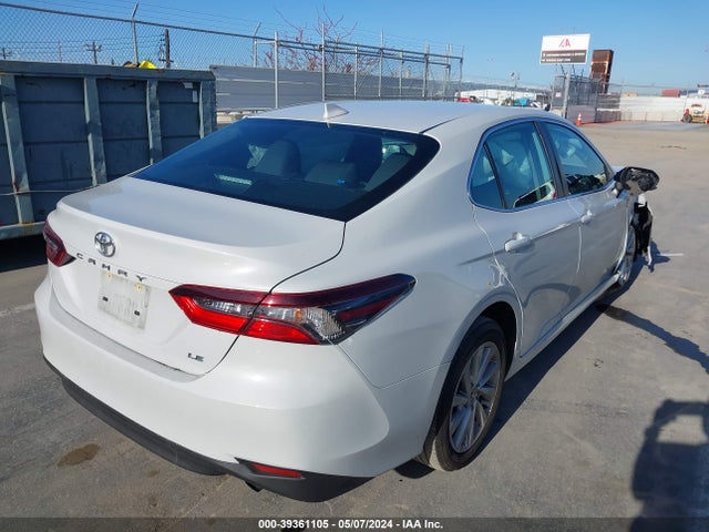 Toyota CAMRY LE 2022 4T1C11AK0NU014394 Image 4
