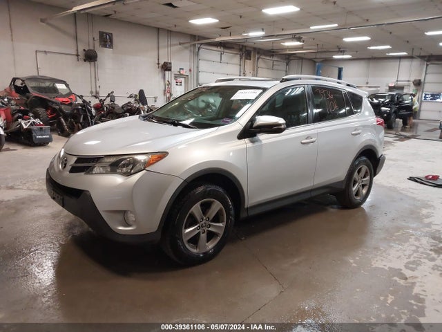 Toyota Rav4 Xle 2015 2T3RFREV6FW301746 Image 2