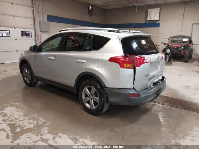 Toyota Rav4 Xle 2015 2T3RFREV6FW301746 Image 3